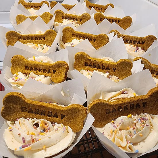 Pup Cakes